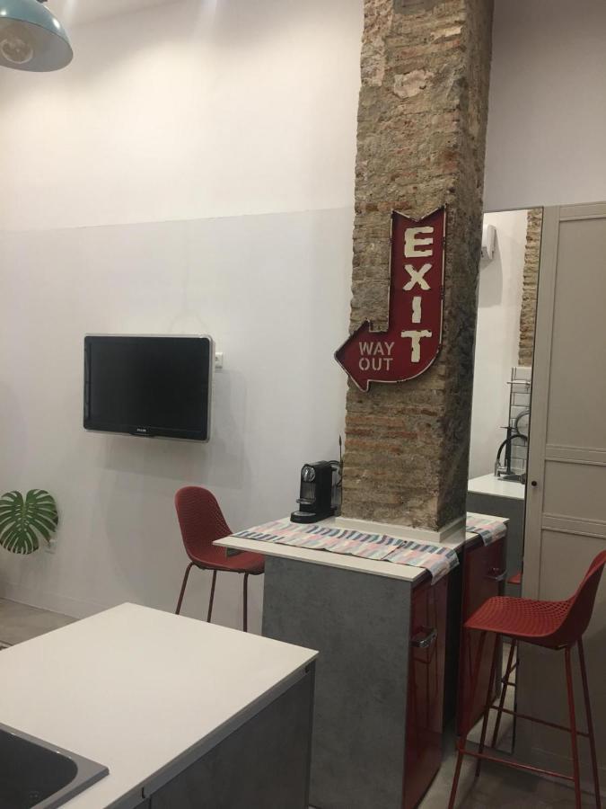 Loft Con Encanto En Pleno Centro De Málaga Buitenkant foto
